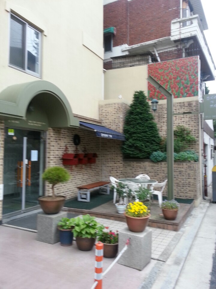1935319850_qerhcWdx_6cce5712fa6d69cd9d7a545089bf4944910ea961.jpg 이미지크게보기